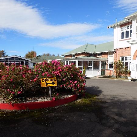 Thomas'S Catlins Lodge And Camp Ground Owaka Exteriör bild
